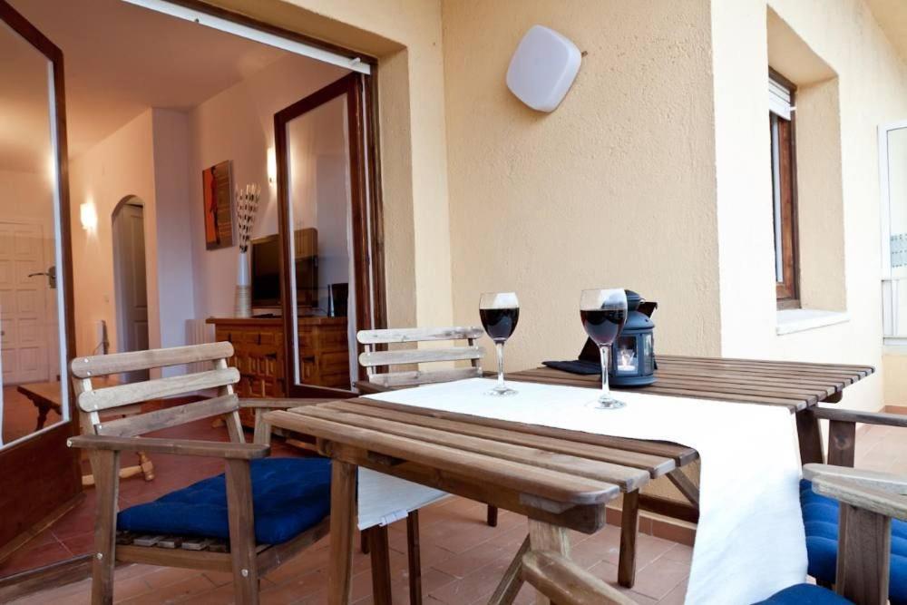 Apartamento Pie De Playa-Wifi Free L' Escala Εξωτερικό φωτογραφία